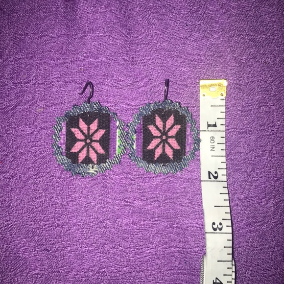 Handmade earrings - Picture 3 of 3